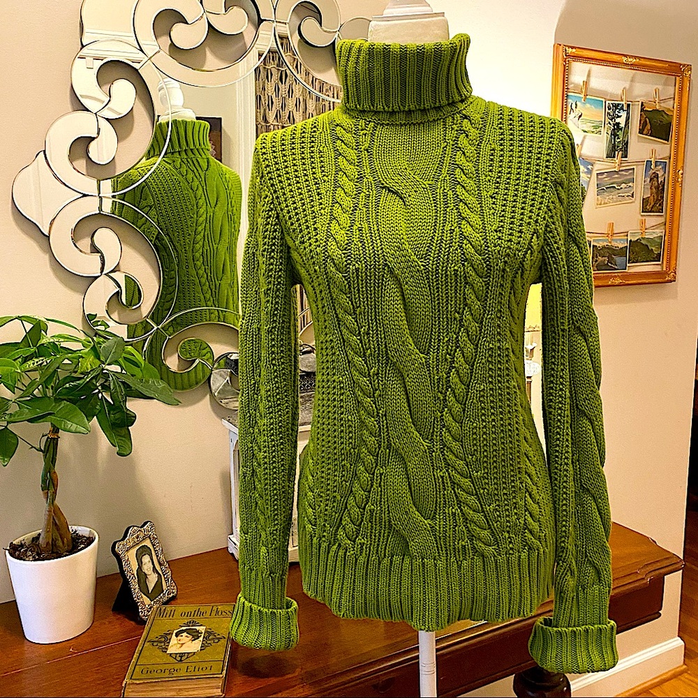 Land’s End Cable Knit Sweater 🍏 👖 👩🏻‍🦰